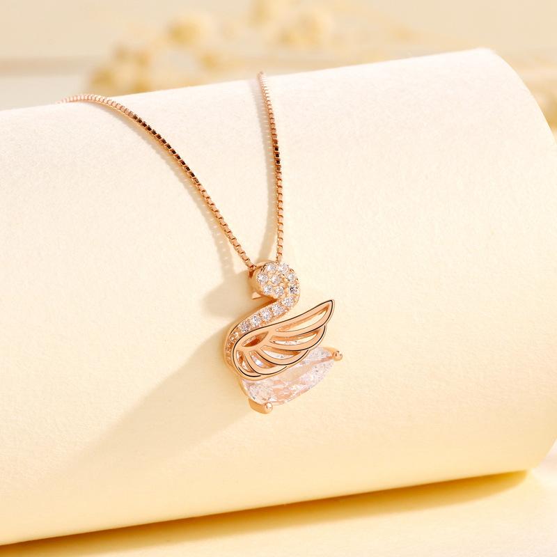 Swan Necklace Women'S Niche Light Luxury Fashion High-End Elegant Design Pendant Accessories Girls Gifts Premium