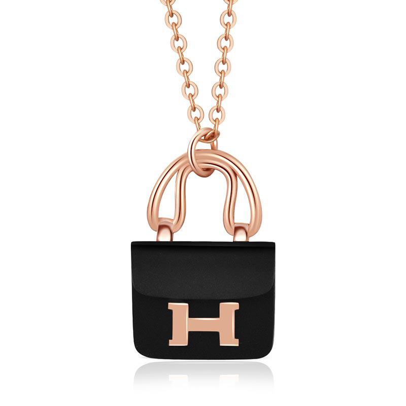 Female H Letter Bag New Versatile Ins Clavicle Chain Accessories Black Accessories Pendant Necklace