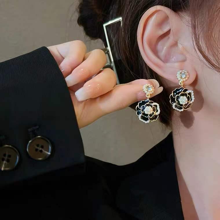 Korean Tassel Earrings: S925 Silver Needle Long Pearl Drops with Elegant Fairy Design