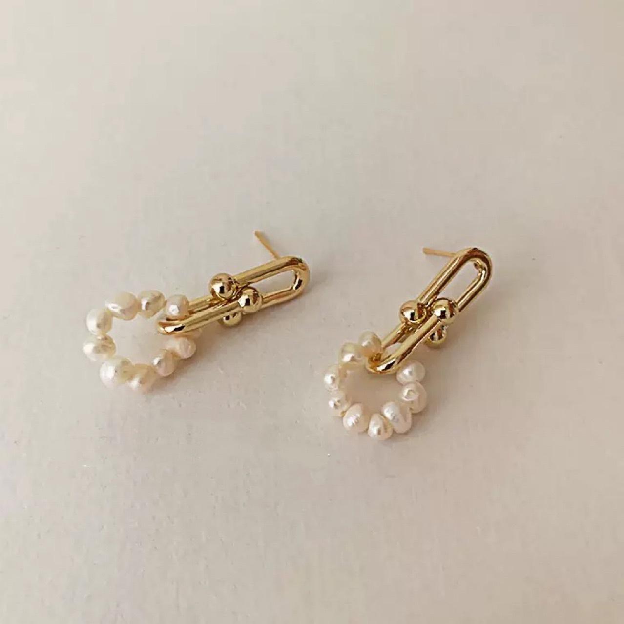 Fineins style senior feeling donut shape size pearl earrings retro temperament simple 925 silver needle stud earrings women Silver needle