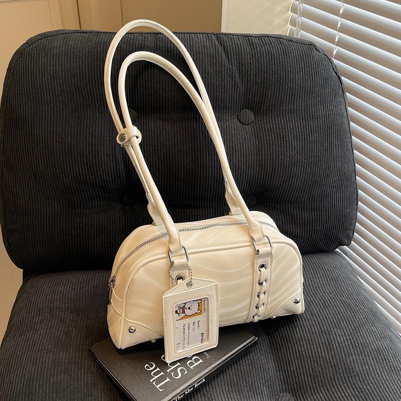 Cool silver small bag women's 2025 new fashion underarm wax leather pillow bag versatile shoulder bag