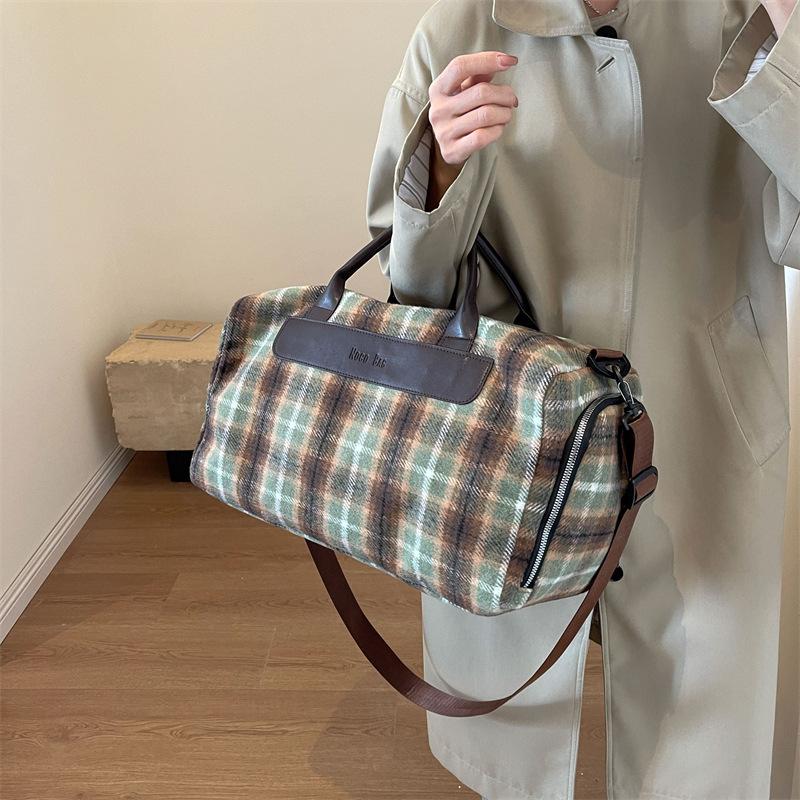 Schoolbag Unisex Travel Bag Large Capacity Shoulder Bag Business Trip Duffel Bag Independent Shoe Compartment Hand Bag Leisure Bag Fitness Sports Bag