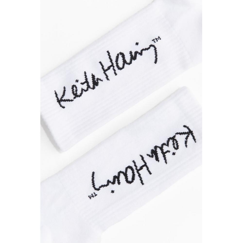 H M Design Socks wHite keitH Haring