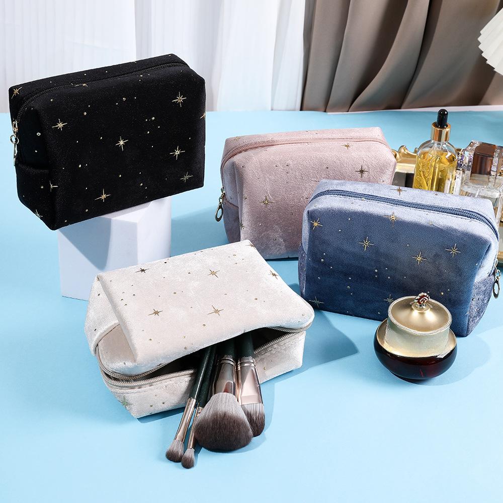 New Cosmetic Bag for Women Travel Portable Toiletry Bag Soft Velvet Cosmetics Makeup Brush Lipstick Storage Bag Organizer Pouch