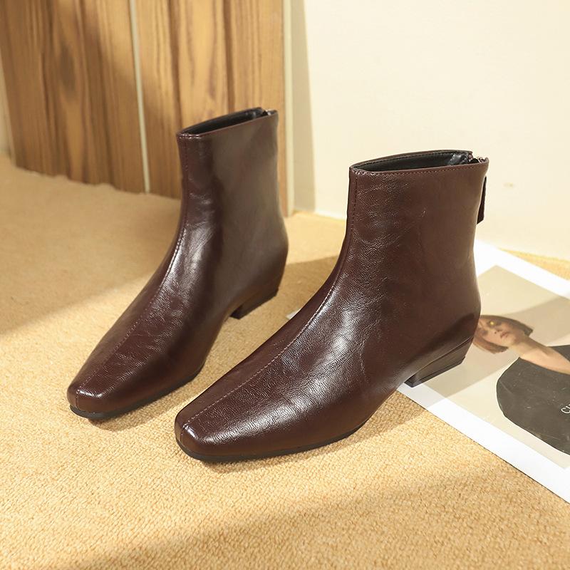 2025 Autumn and Winter New Imitation Leather French Retro Pointed Thin Boots Women's Low Heels and Bare Boots Martin Boots Thick Heel Short Boots