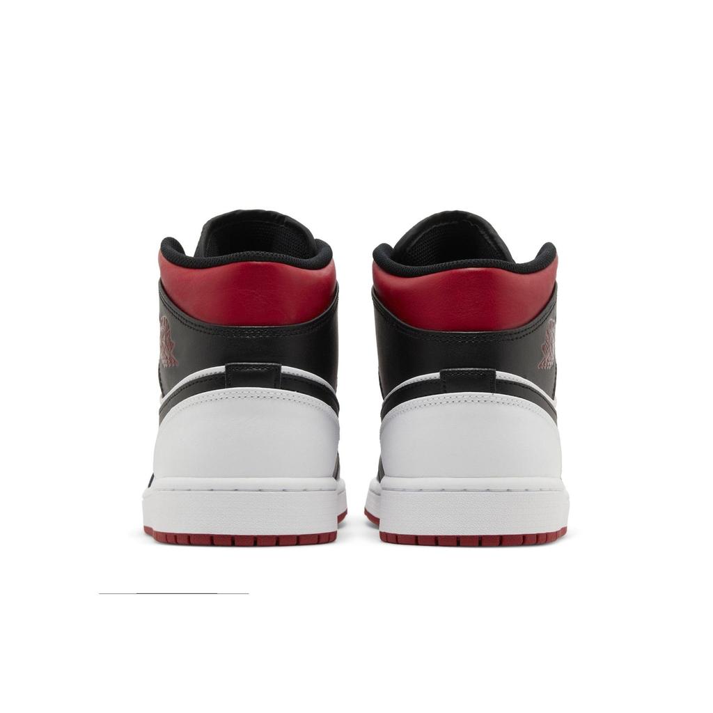 Air Jordan 1 Mid 'Gym Red Black Toe' (Unisex) White / Gym Red / Black Vintage Basketball Shoes DQ8426 106