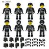 character is about 5cm tall – wie abgebildet