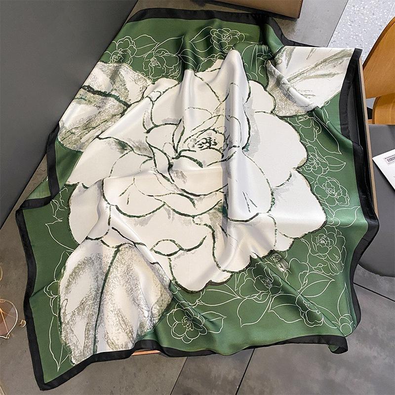 Luxury Printing Silk Square Scarf Women Neck Hair Tie Band Beach Hijab Kerchief Head Headbands Bandana Female Foulard 70cm