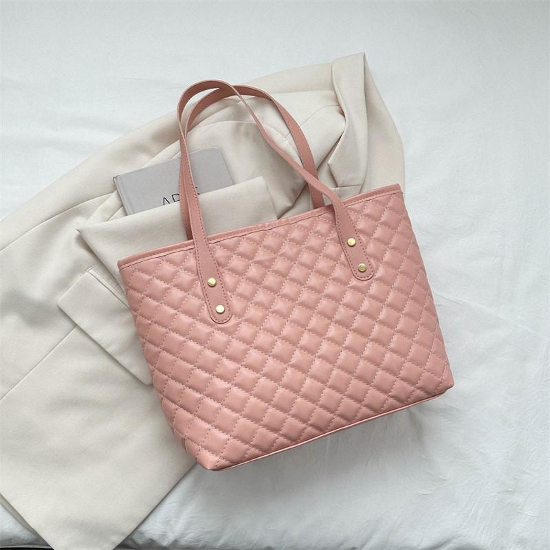 Trendy Women's Tote Bag Stylish Korean Design Medium Size Soft Pu Handbag