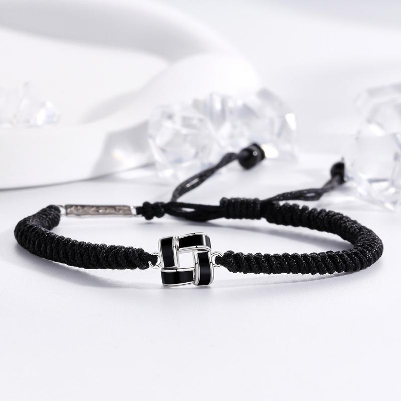 Nœud Concentrique Corde Main Couple Design de Niche Féminin Tissé Corde Rouge Perle Ronde Changle Weiyang Bracelet Couple