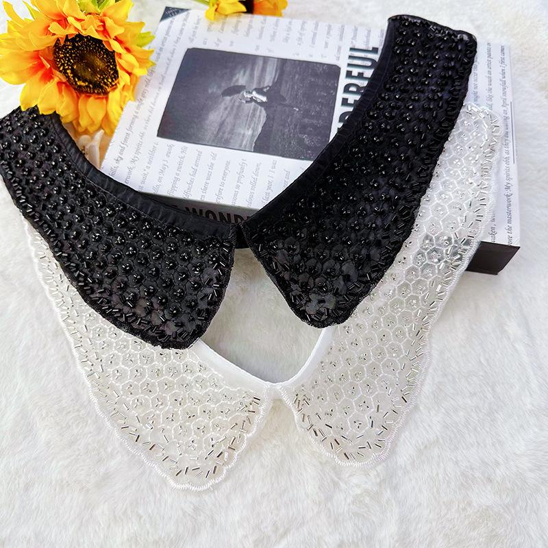 Eugen Garn Bestickter Schwarz-Weißer Falscher Kragen Spitzenkragen Hemdkragen Damen Vielseitiger Pullover Perlenbesetzter Dekorativer Kragen