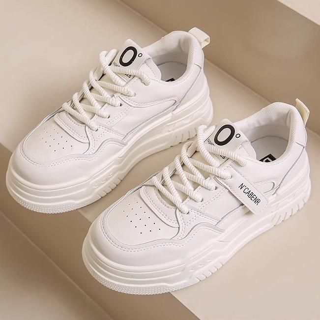 

Кожаные черно-белые туфли женские весна-осень 2025 года новые повседневные туфли на толстой подошве спортивная обувь универсальные туфли для серфинга 35 чёрный