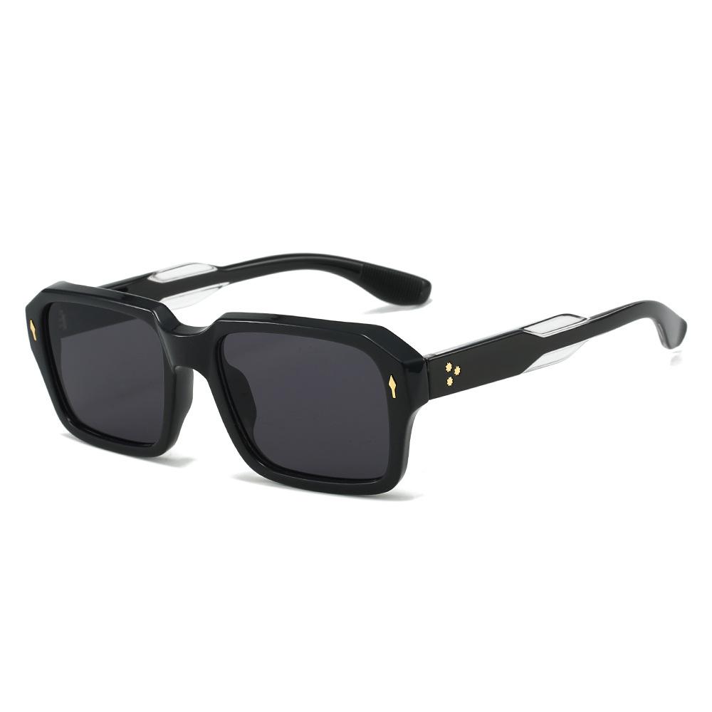 Quality Fashion Square Sun Glasses Men Women Arrow Rivets UV400 Sunglasses Shades