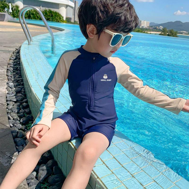 

Stylish Boys One-Piece Swimsuit 2025 – Quick-Dry, Long Sleeve, Comfortable, Breathable, Perfect for Seaside Vacations 110 (Height ~100cm)