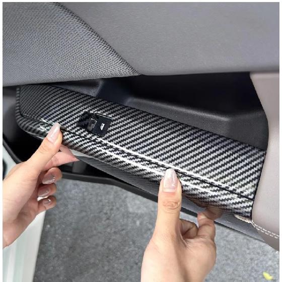 For BMW X3 G45 2025 Carbon Fiber Texture The Glass Key Frame of the Car Window Lift Panel Is Decorated with Interior Accessories