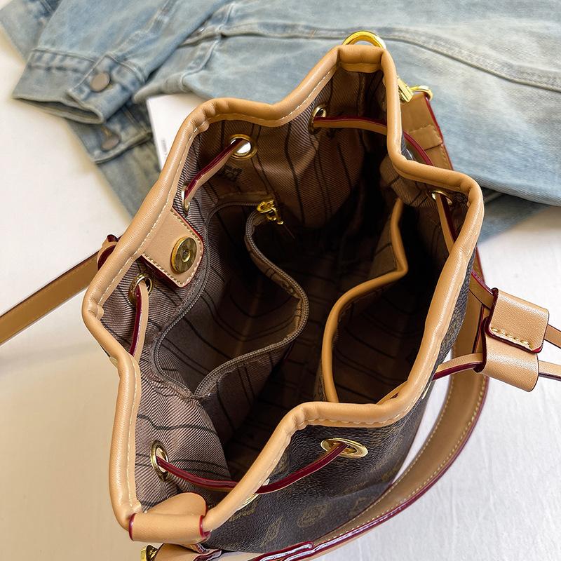 Autumn new fashion contrasting color pump belt bucket bag single shoulder oblique span women's bag