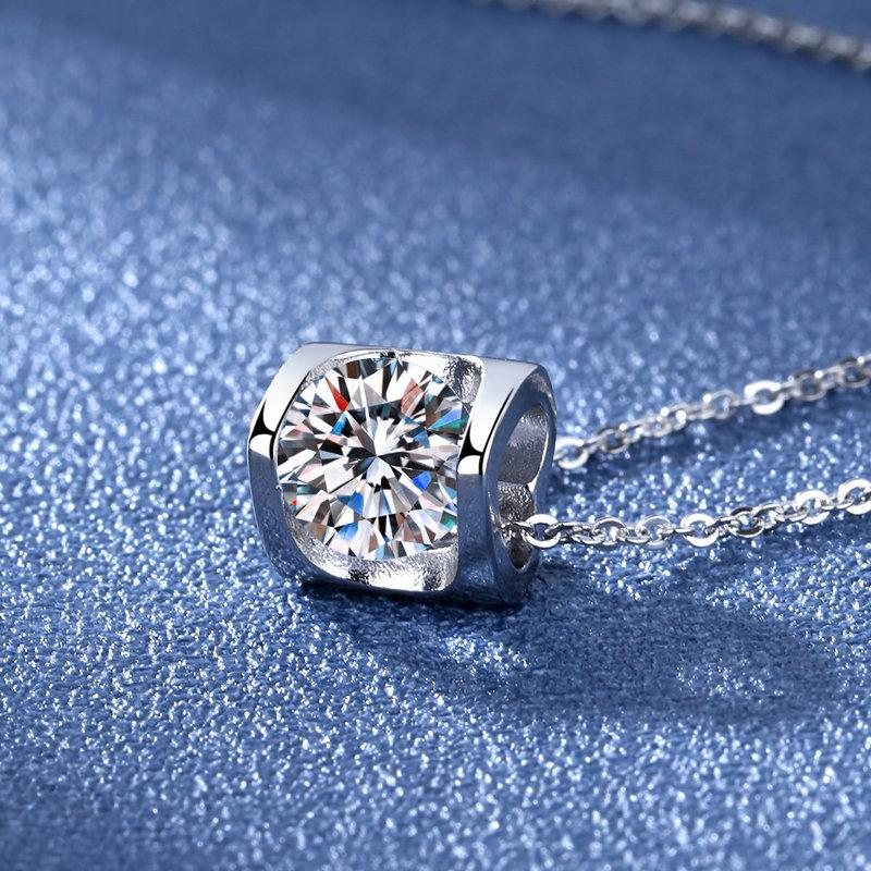 Náhrdelník Angel Kiss so zirkónom, dámsky módny temperamentný prívesok s 1 karátom 