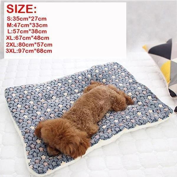 S-3XL Winter Extra Thick Pet Mat Soft Flannel Dog Bed Winter Warm Cat Dog Blanket Puppy Sleeping Cushion Bed Blankets Supplies