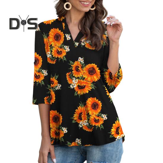 Women Shirt V-neck 3/4 Roll-Up Sleeves Lightweight Tops Flower Print Flowy Hem Tunic Tops Daily Wear