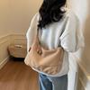 Fashion Commuter Large-capacity Shoulder Bag Women's 2025 New Spring Leisure Personalized Tote Bag Korean Version of the Armpit Bag