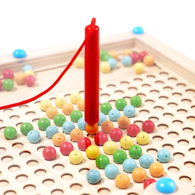 Wooden Children's Magnetic Position Control Pen Training Puzzle 2-in-1 Flying Chess Thinking Logic Puzzle Desktop Toy