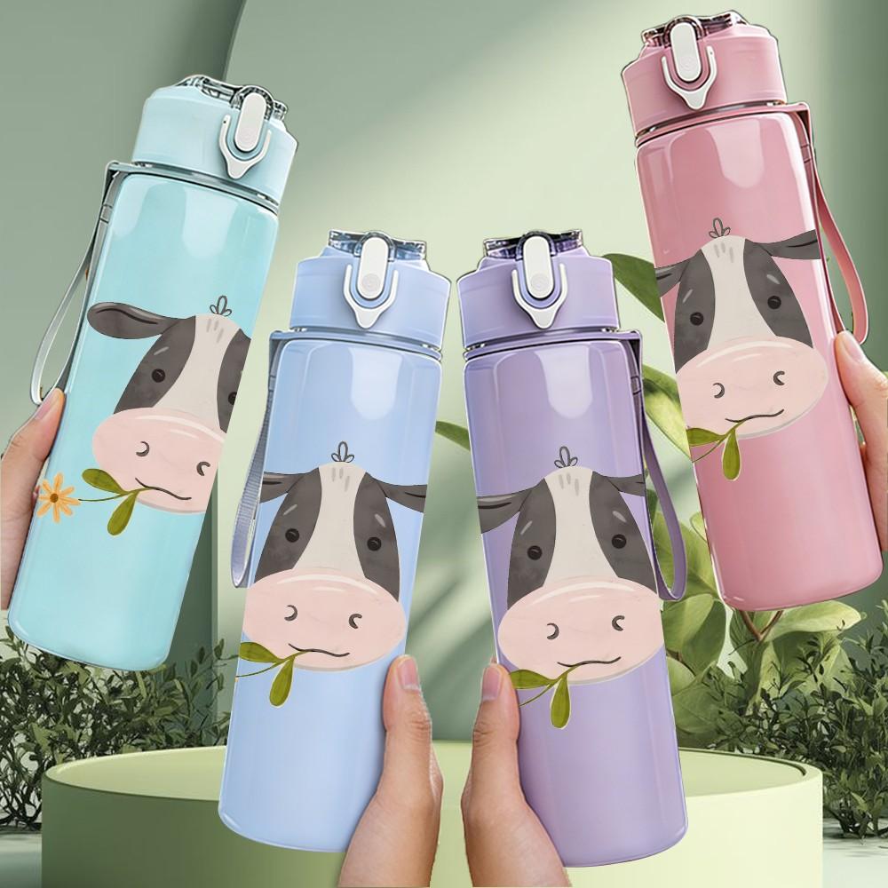 1PC Farm Cow Simple Pattern 750ml Color Plastic Sports Water Bottle Leakproof Flip Straw Lid Suitable for Sports Office Home Use