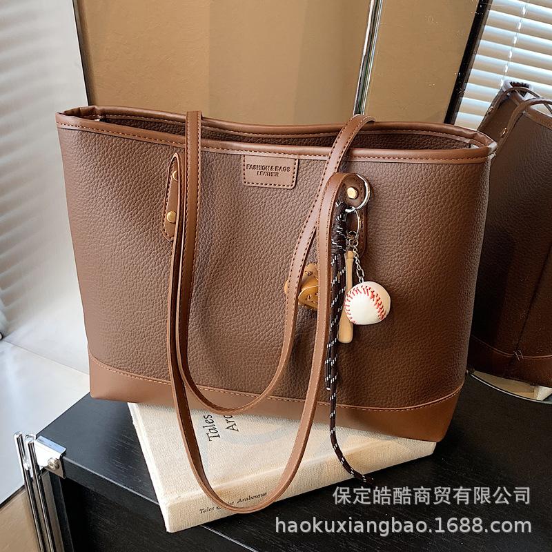 Premium Commuter Large-capacity Bag 2025 New Women's Bag Fashionable Versatile Shoulder Bag Autumn and Winter Popular Tote Bag