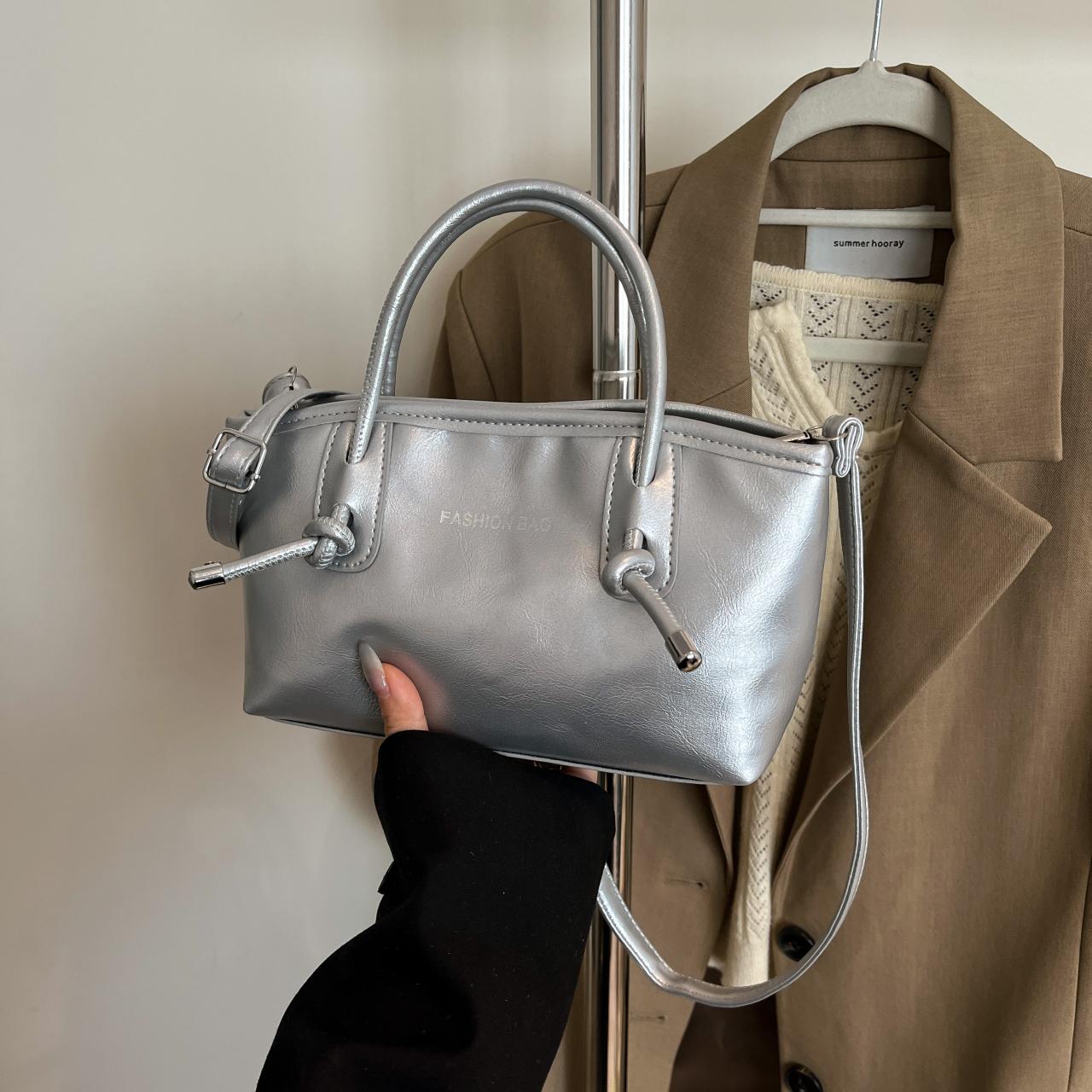 

Women S Minimalist Shoulder Bag With Letter Print Lightweight Large Tote Magnetic Adjustable Belt For Daily Commute Holiday Bag