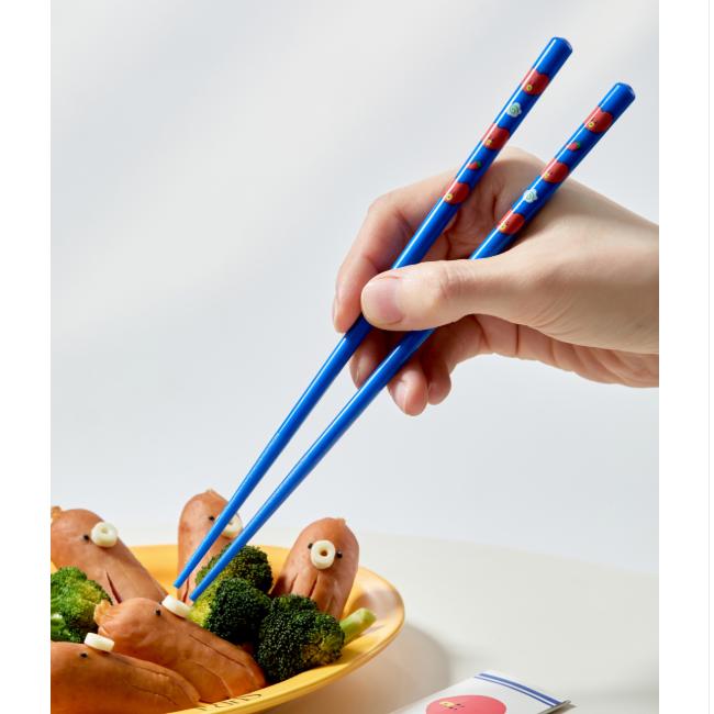 BT21 Souvenir Chopsticks  (8 Options)