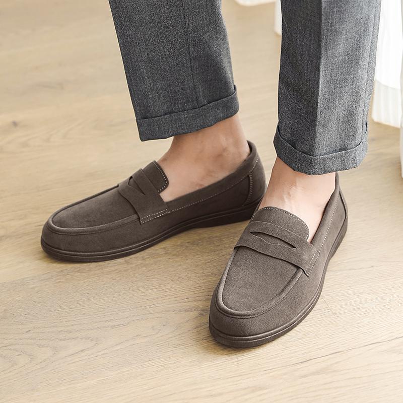 Fashion Casual Leather Men's Loafers Mens Walking Shoes Soft Sole Slip-on Business Shoes Moccasins Lightweight Breathable Casual Shoes