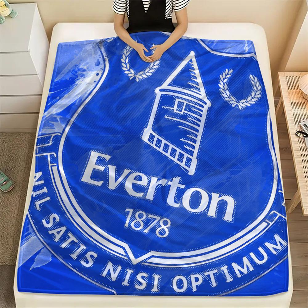

Everton FC Print Flannel Blanket, High quality Comfortable for All Seasons, Home Decor, Warmth and Comfort 150cm x 200cm