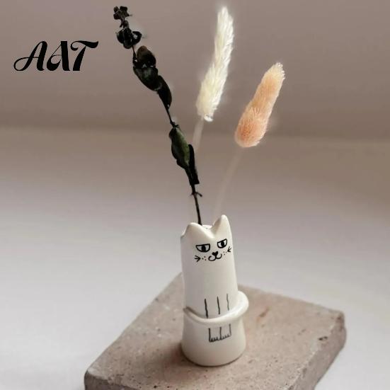 Cute Floral Arrangement Pot Creative Cat Shaped Flower Vase, Minimalist Cartoon Kitten Tabletop Planter for Dried Small Desktop Ornament Fresh