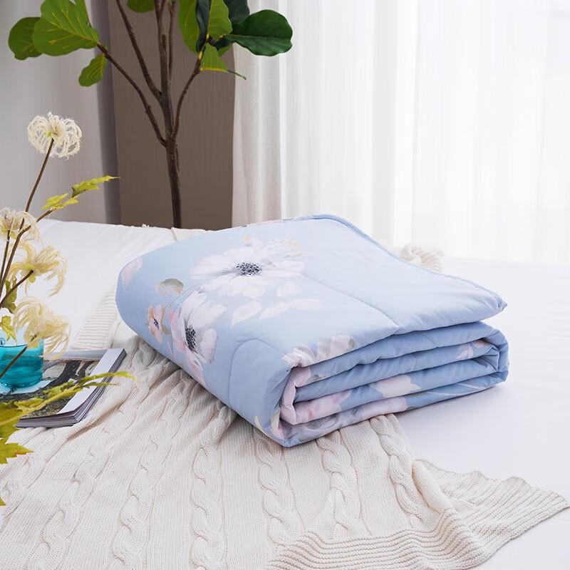 Luolai Flower Language Micro-ripple Summer Quilt