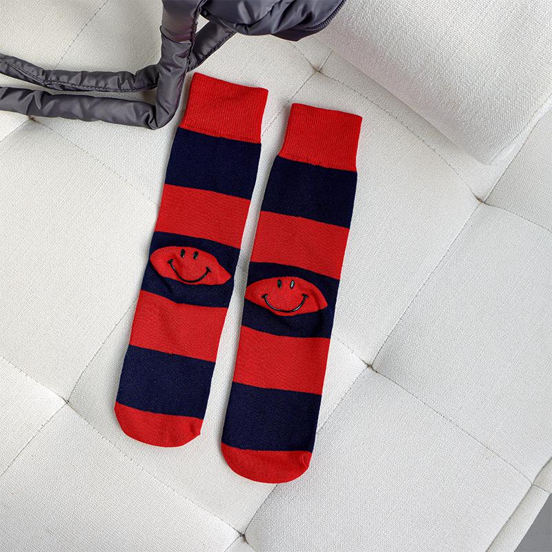 

Милые женские носки в полоску с цветовыми блоками, модные и милые хлопковые носки до середины икры с улыбающимися лицами на пятке 1 pair