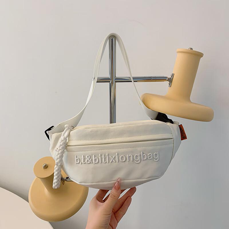 REWELL Повседневная вышитая нагрудная сумка