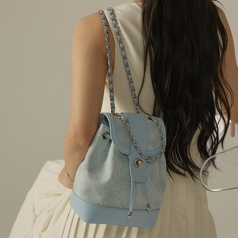 Chain backpack spring and summer new travel backpack backpack women's small backpack travel advanced sense