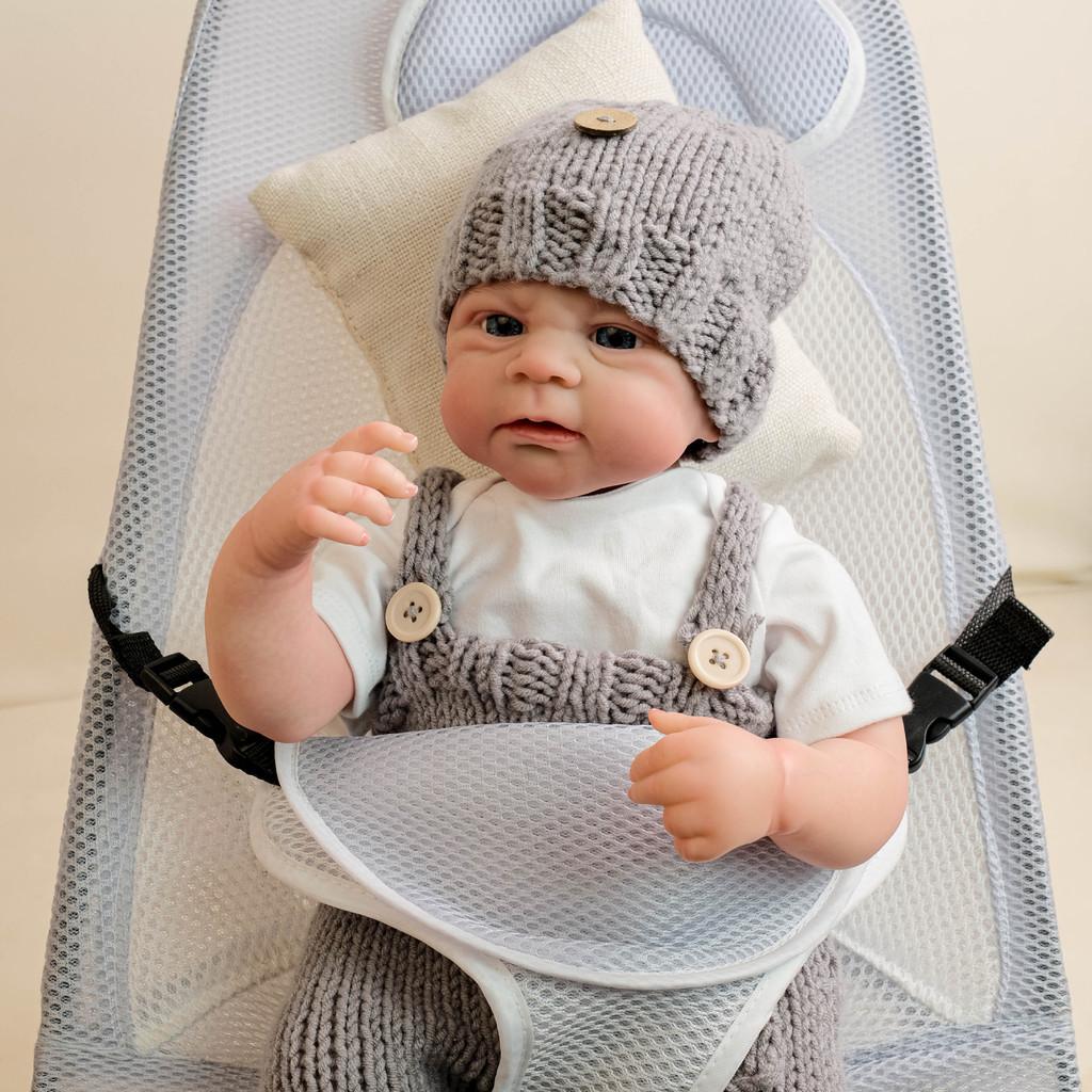 Silicone Reborn Doll 19inch With Realistic Features For Collectors And Giftgiving