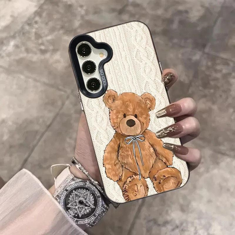 Knitted Bear Warm Pattern Silver Case For Samsung Galaxy S25 FE S24 Ultra S23 Plus S22 A26 A25 A24 A36 A56 A55 A54 A53 A16 Cover