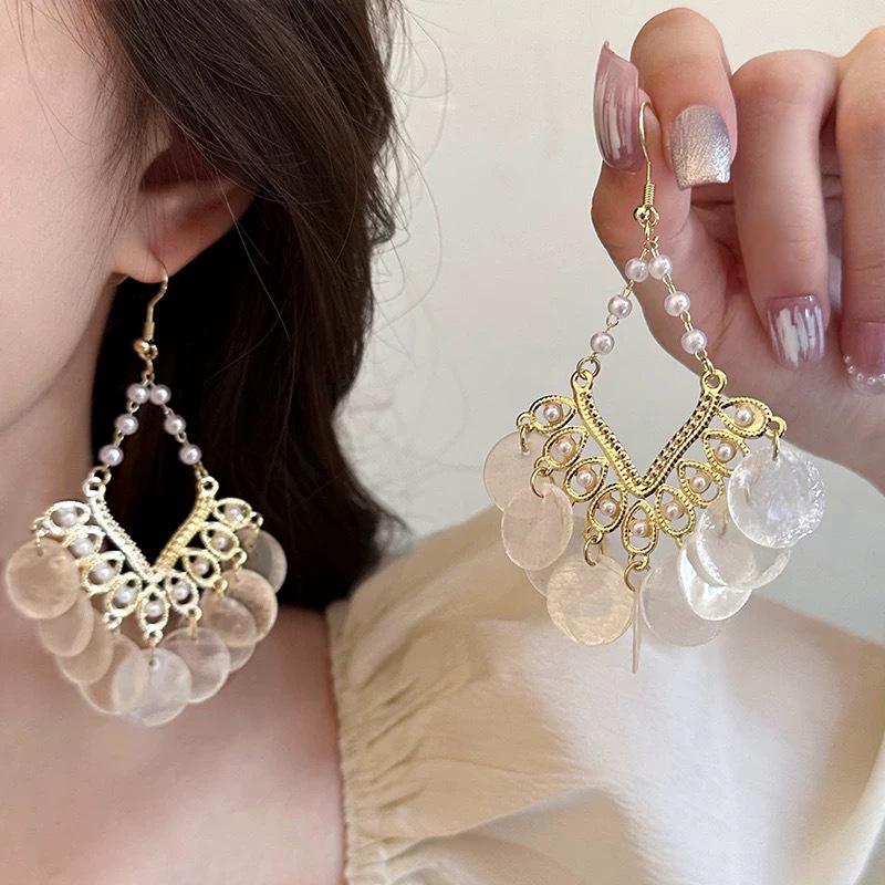 2025 White Chiffon Flower High-End Fairy Stud Earrings for Big Round Faces