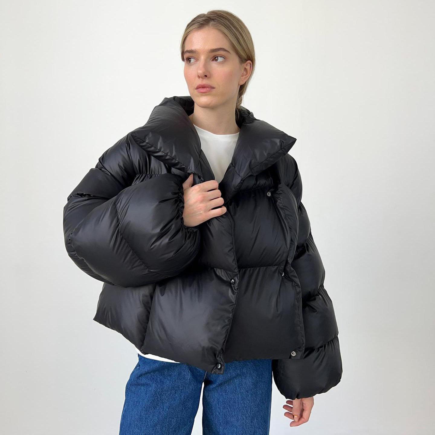 

Осень-зима утолщенная теплая парка женская повседневная однотонная карманная свободная короткая куртка с капюшоном верхняя одежда S чёрный