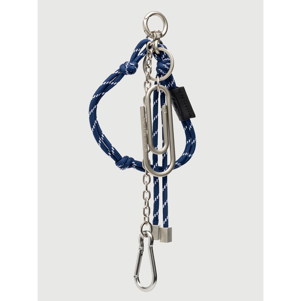 SATURDAY-ELEVEN MAEDEUP BPC KEY-RING