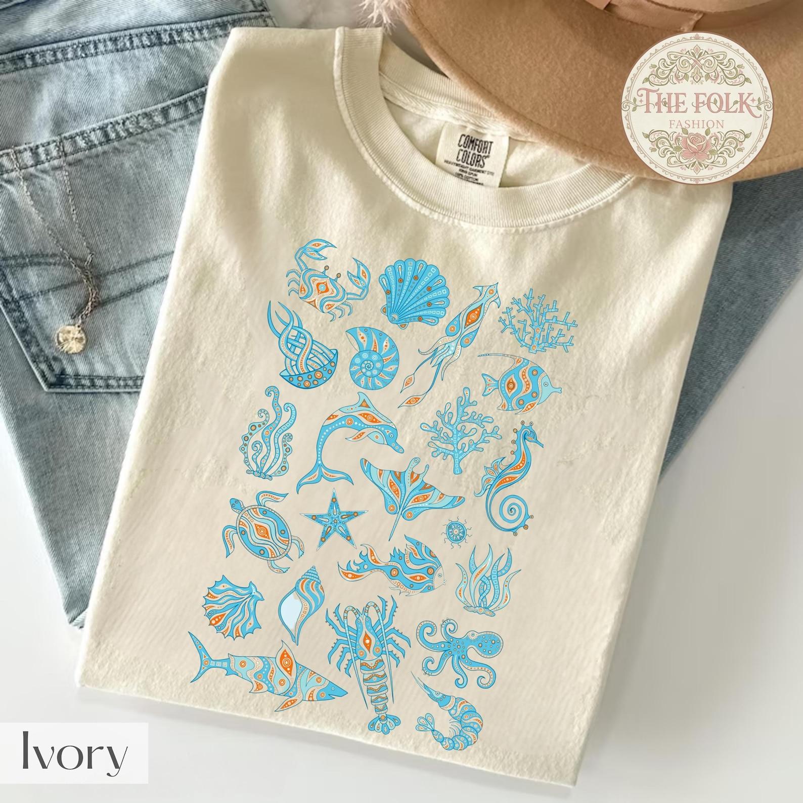 Sea Life Folk Art Shirt, Coastal Ocean Animals Tee, Beach Life Graphic T-Shirt, Retro Comfort Colors® Y2k Ocean Shirt, Turtle Sea Lovers S