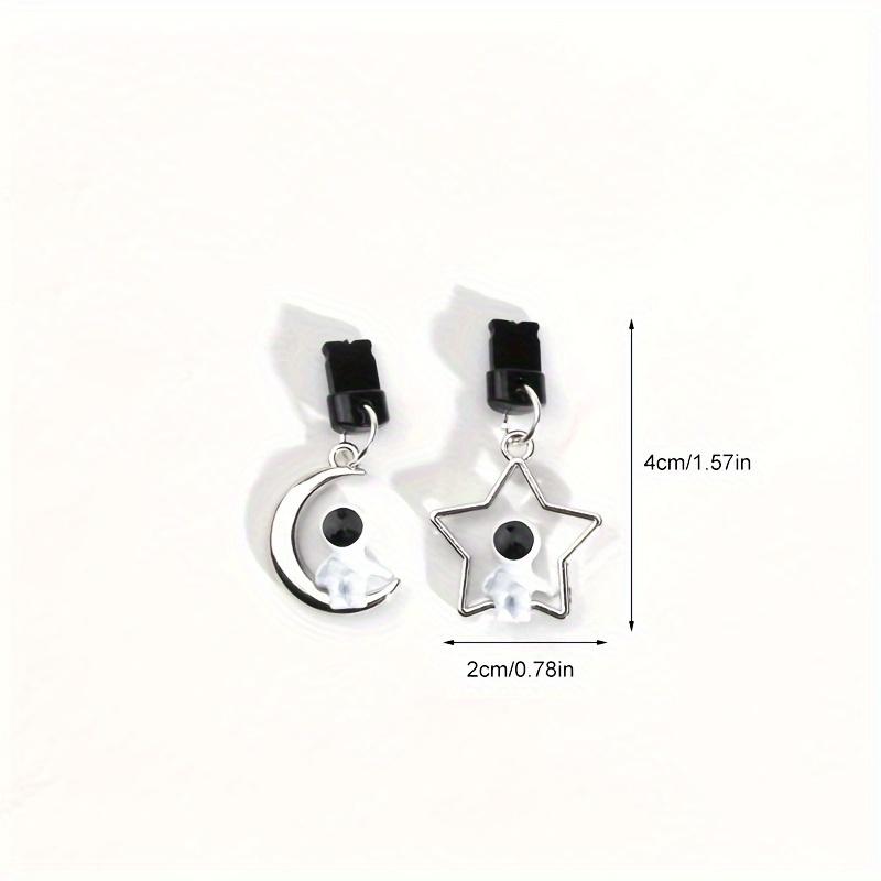 2 pièces Bouchon anti-poussière pour téléphone portable DIY Stéréo Astronaute Étoile Lune Pendentif Téléphone portable, Décorations de téléphone portable