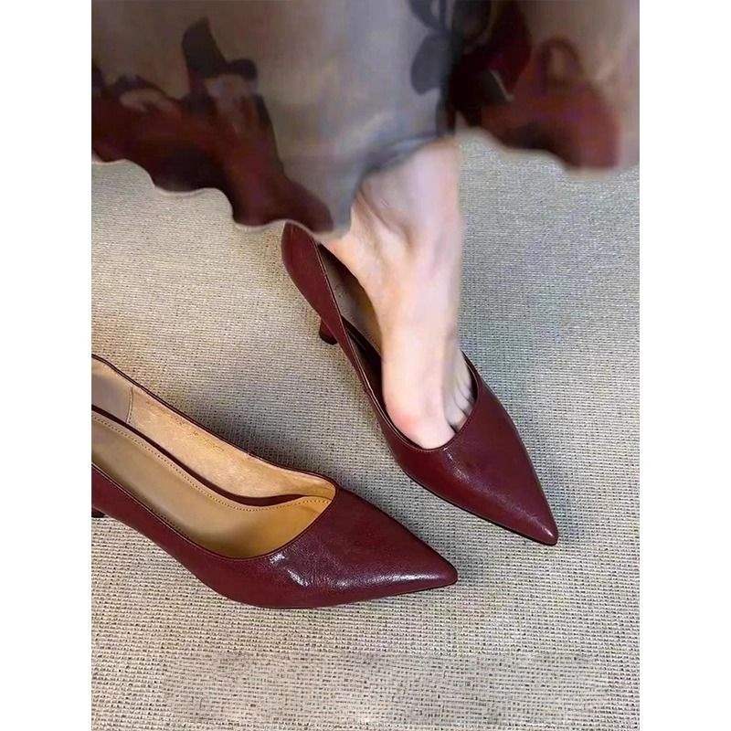 Cowhide Version~ Black High Heels Women's Cat Heel 2025 New French Pointed Middle Heel Single Shoes Professional Shallow Mouth Women's Shoes