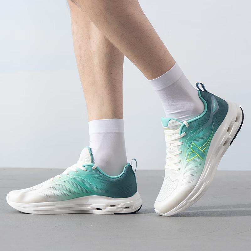 Xtep Men s Entry-Level Running Shoes US 8.5