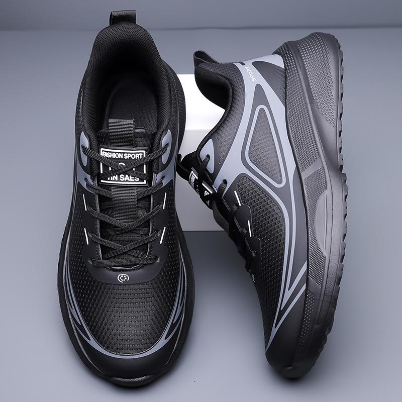 Outdoor Sports Hiking Shoes Men's Spring Black Casual Running Shoes Soft Sole Summer Breathable Travel Shoes