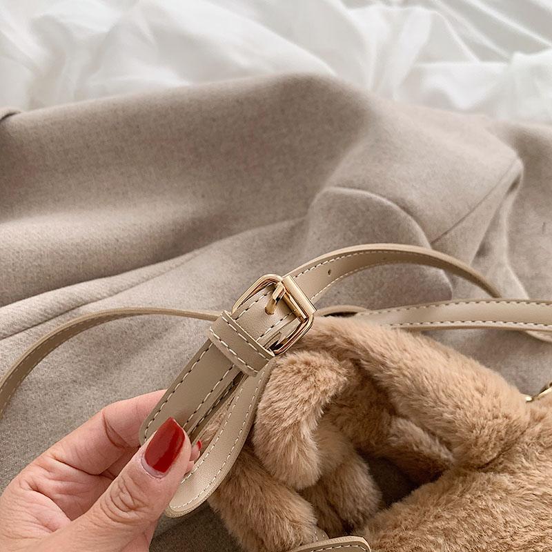 leather toiletry case