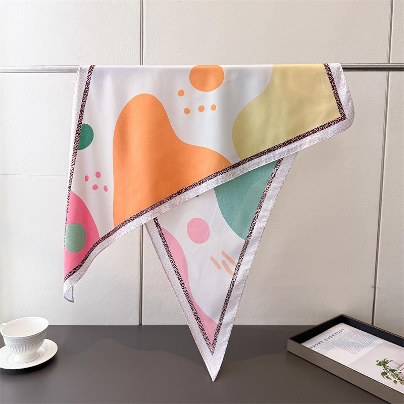 Geometric Color Matching Triangle Scarf Simulation Silk Printing Sunscreen Shawl Waist Scarf Silk Scarf Scarf Headscarf Women