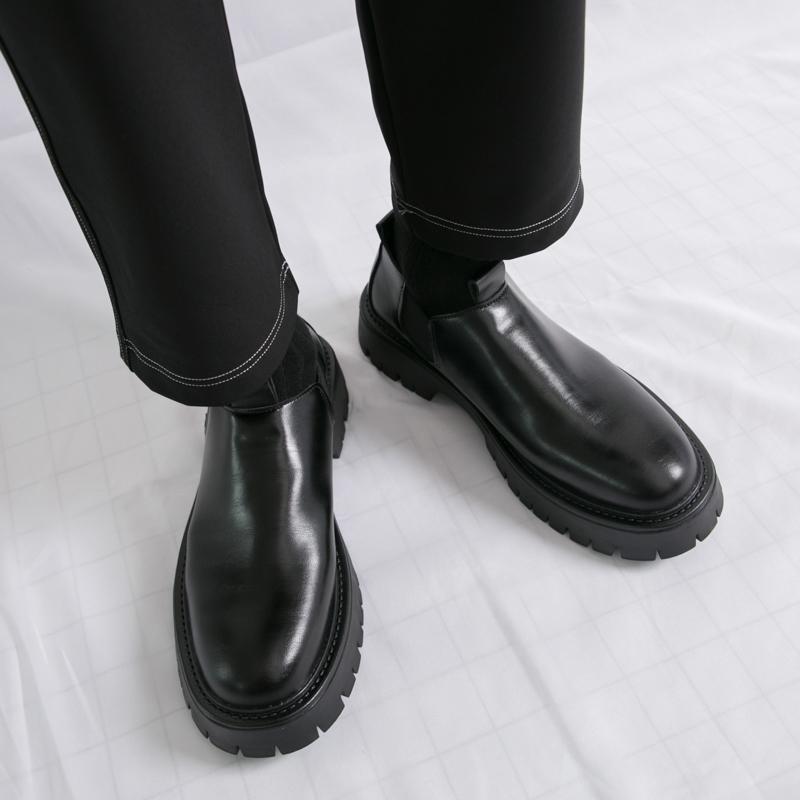 Fashion Loafers Men Casual Retro Le Fu Shoes Black Brown One-foot Thick-soled Anti-slip Height-increasing Brand Leather Shoes Size 38-46