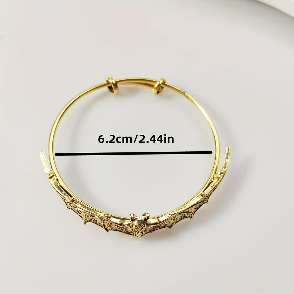 Gothic Personality Creative Bat Bracelet Ladies Punk Retro Bracelet Jewelry Couple Bracelet